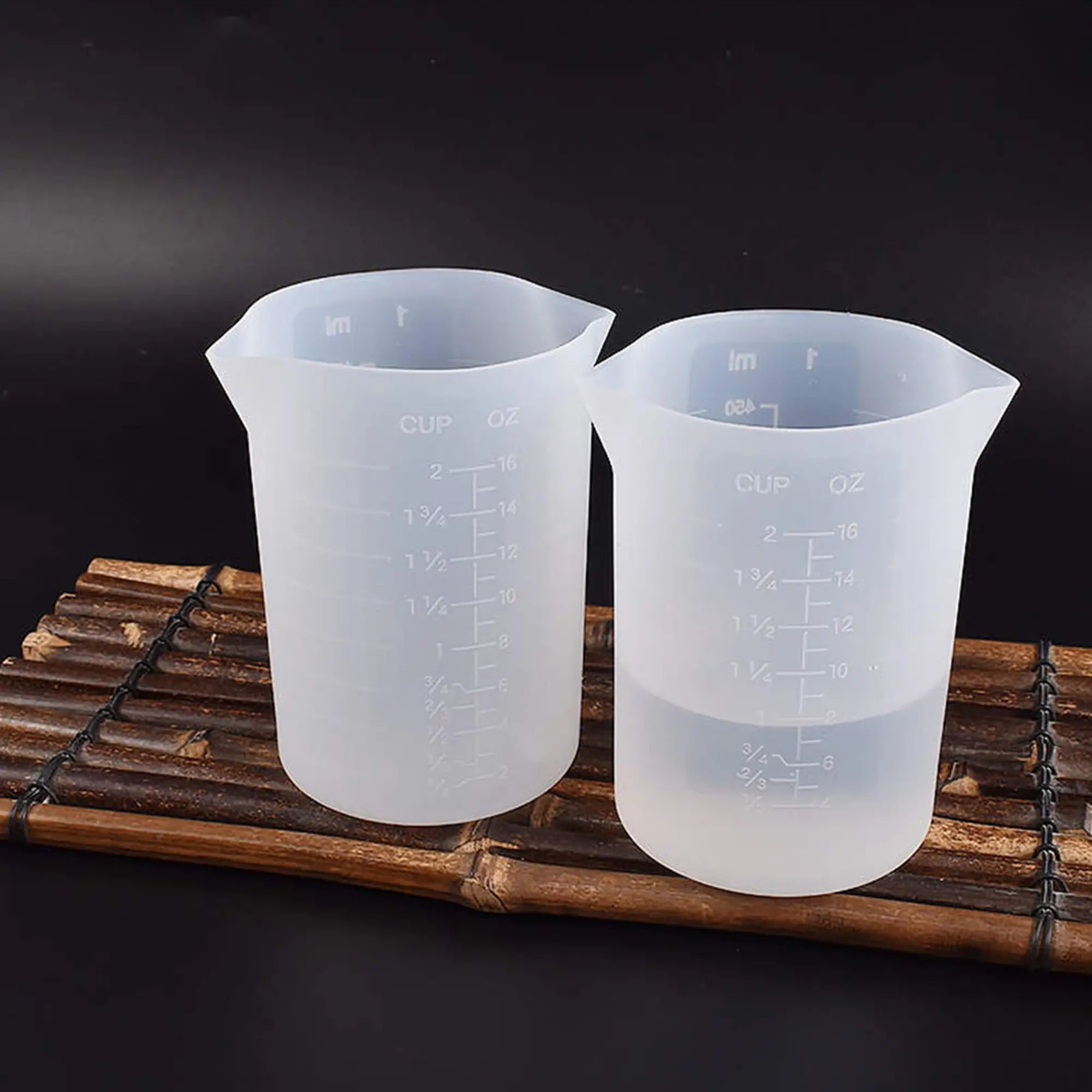 Silicone jug 500ml to 1 liter for stirring